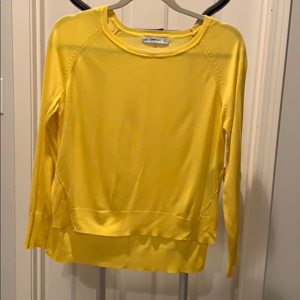 Woman’s long sleeve top